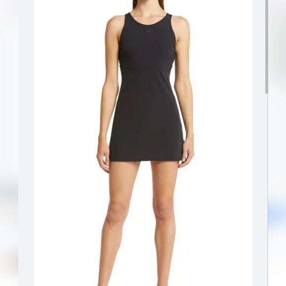 NIKE NWT bliss Training Dress - Picture 1 of 5